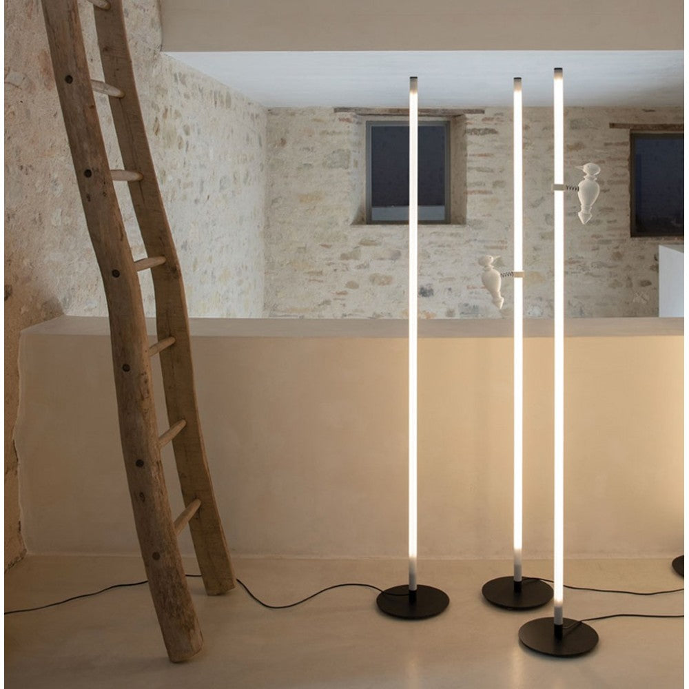 Accippichio Floor Lamp, Black Net, LED, Foot Dimmer, IP20