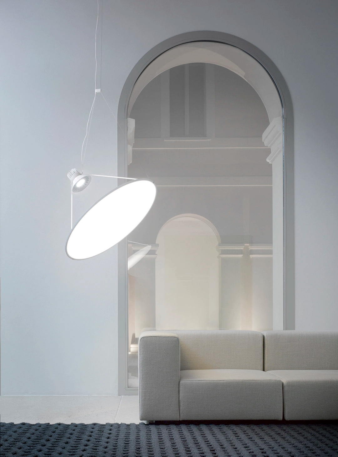 Amisol Pendant, White Stretch Reflector, 108 cm, LED, Push/DALI Dim, IP20