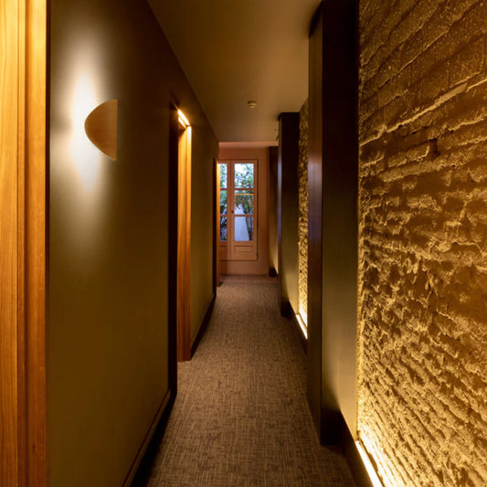 Lune Wall Light, Wood Vinyl, LED, Triac Dim, IP65 Indoor