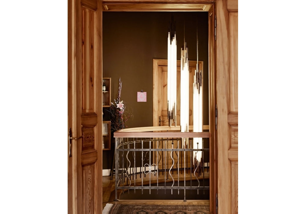 Org Pendant, Linear, Vertical, 2000 L, Gold, LED, Triac Dim, IP20
