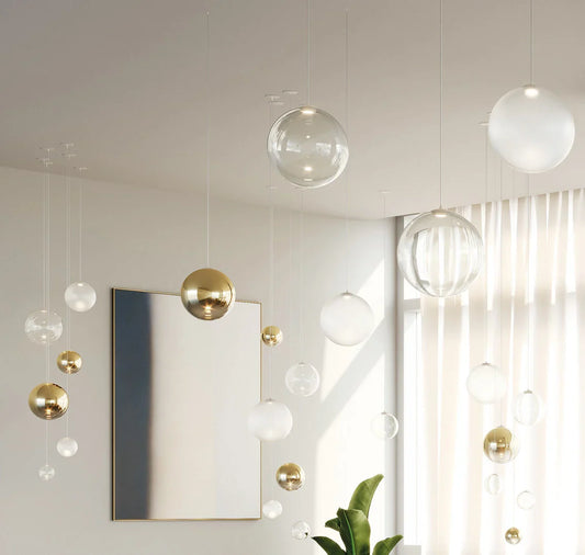 Random Solo Pendant, Gold Glass, LED, Triac Dim, IP20