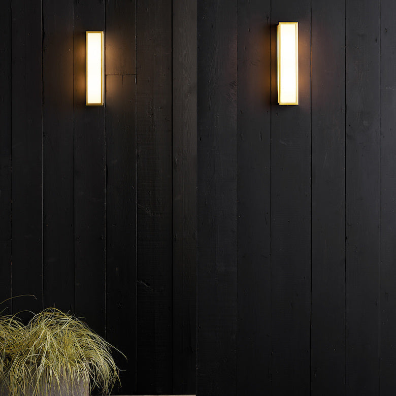 Salerno Wall Light, Natural Brass, E14, IP44