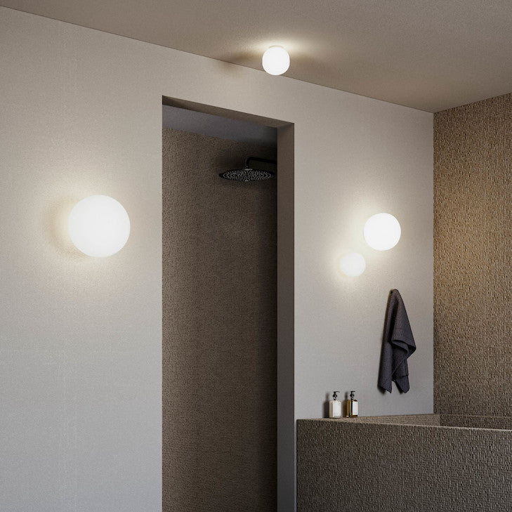 Volum Wall, 14 cm, White Glass, E14, IP54