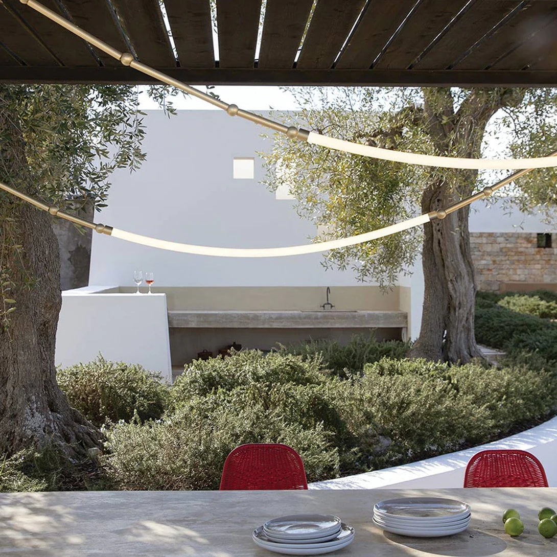 Outdoor pendant lights