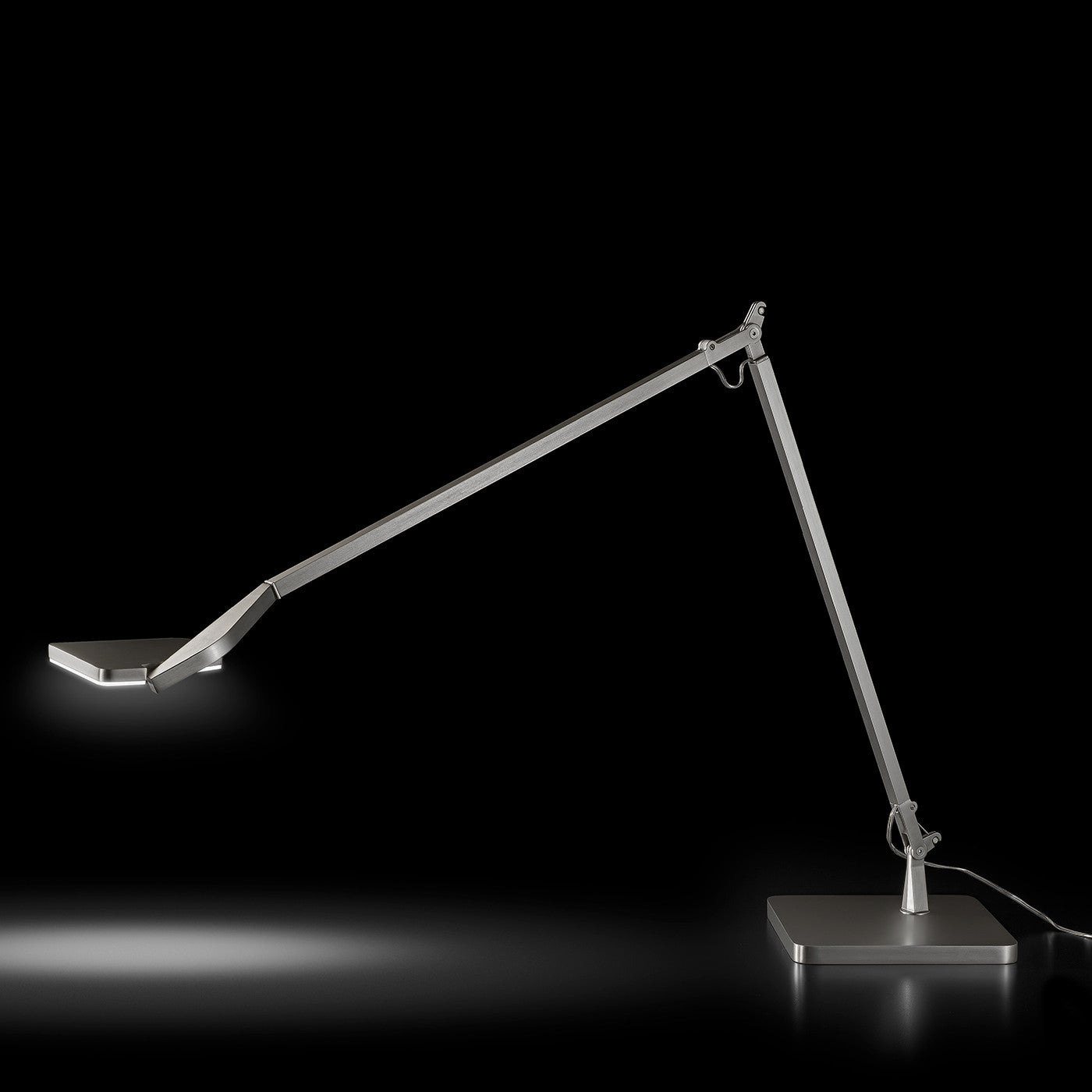 Jackie Reading Desk Lamp, LED, Step Dim, IP40