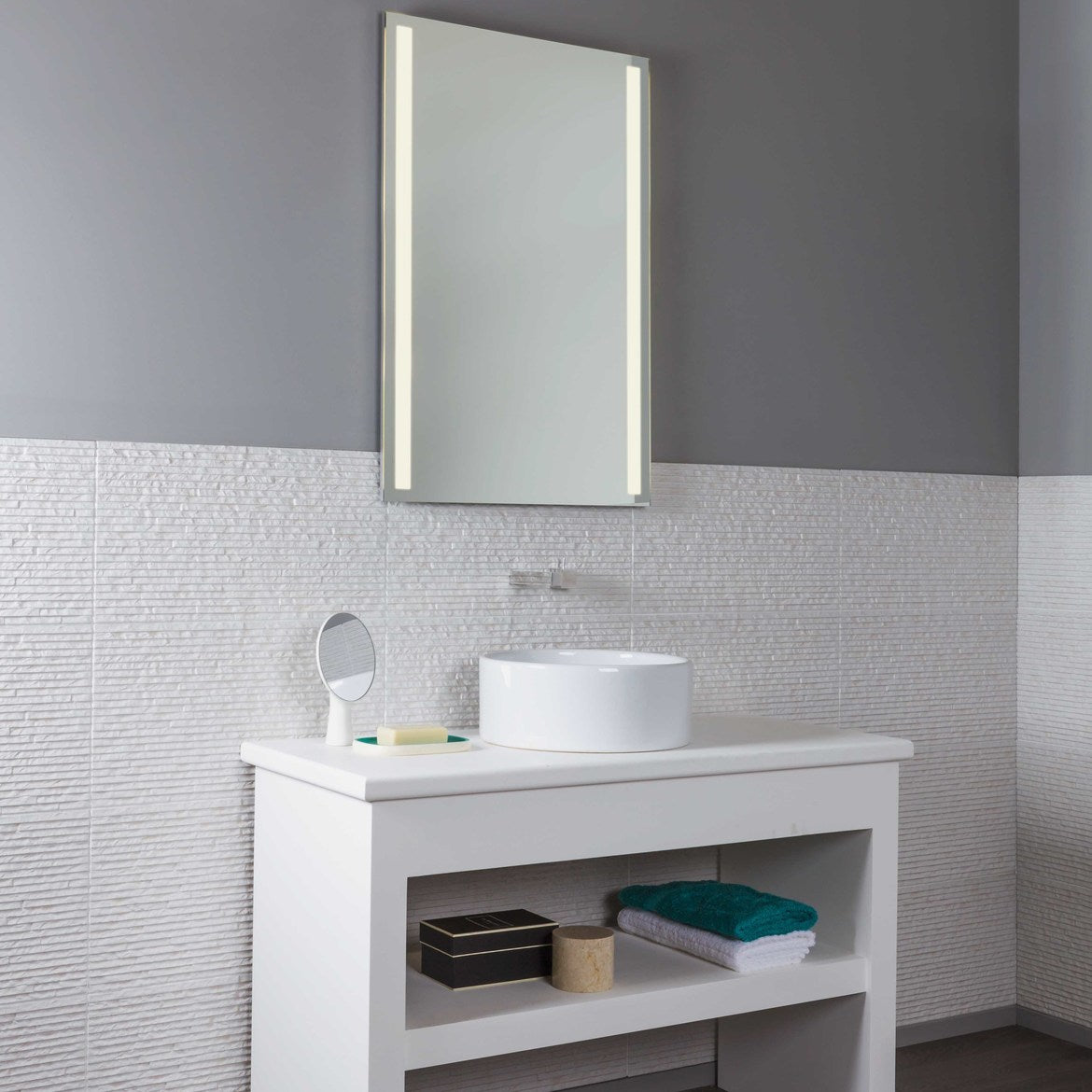 Avlon Illuminated Mirror, 900, LED, NO DIM, IP44