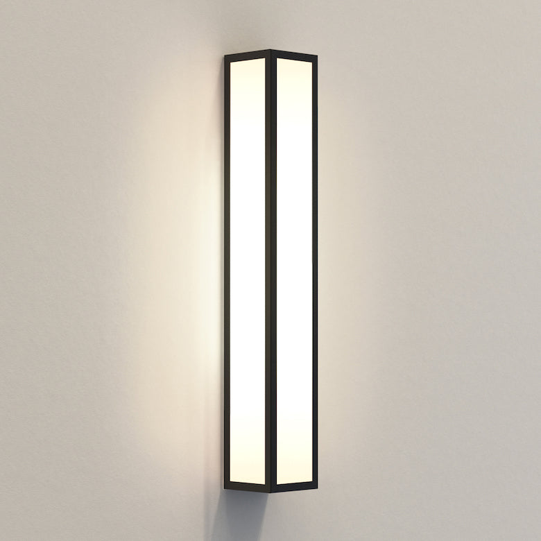 Salerno Wall Light, Black, E14, IP44