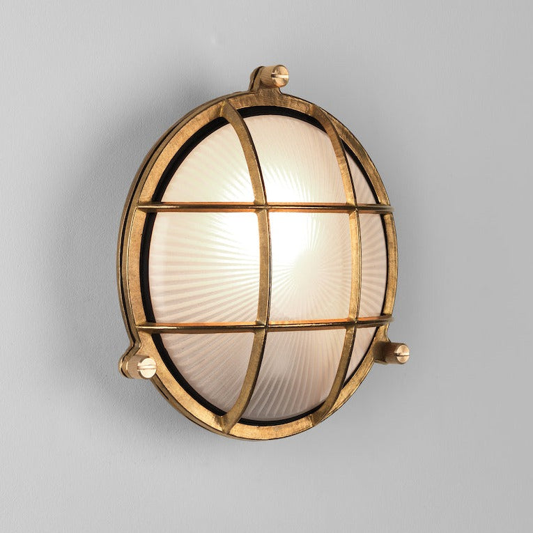 Thurso Wall Light, Round, Cast Brass, E27, IP44