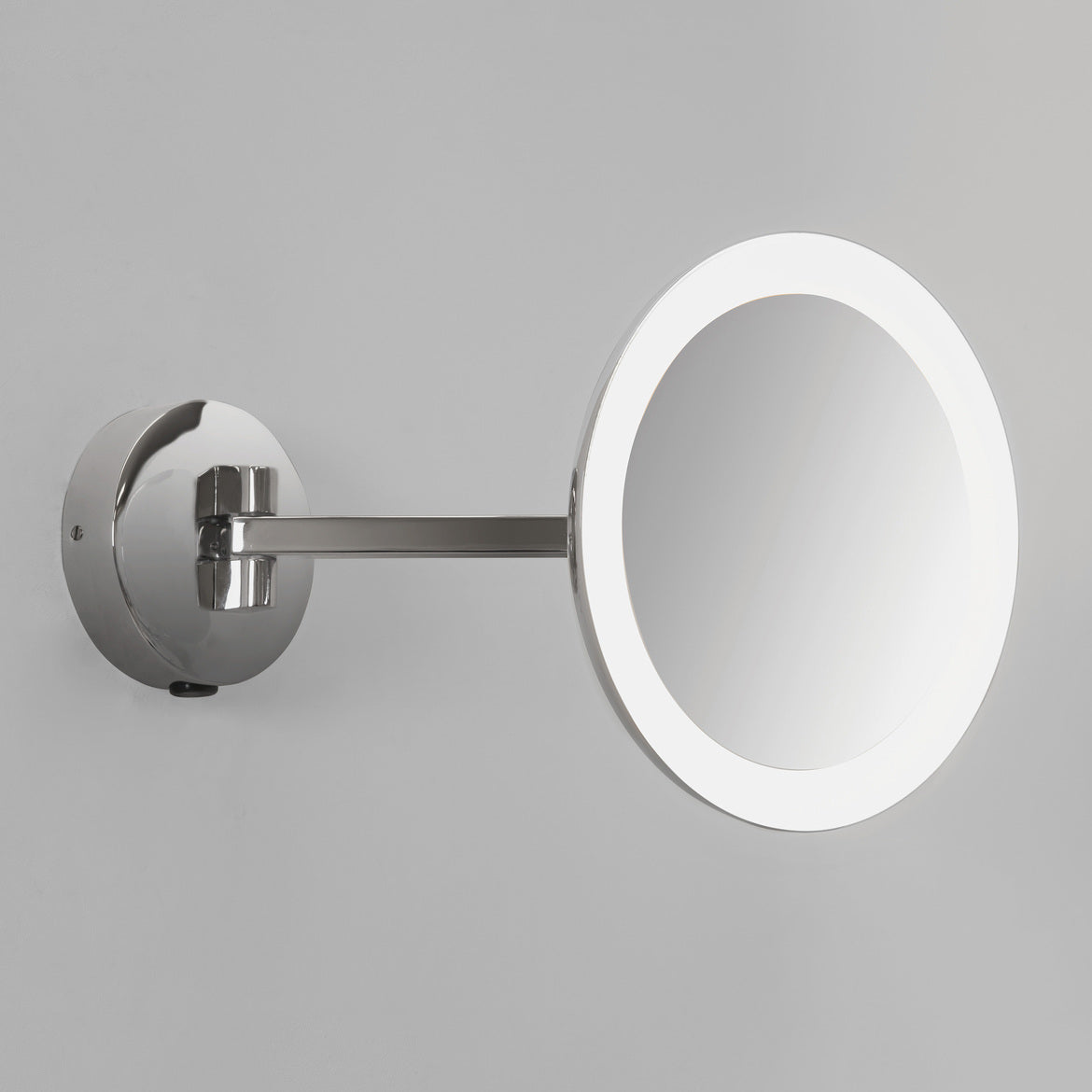 Mascali Wall Light with Mirror, Chrome, LED, On/Off Thumbswitch, IP44