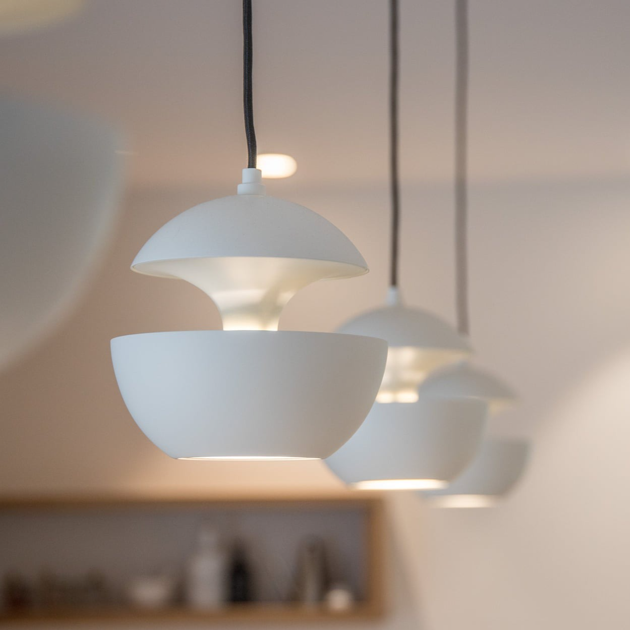 Sun Pendant, 175 mm, White with White Interior, G9, IP20