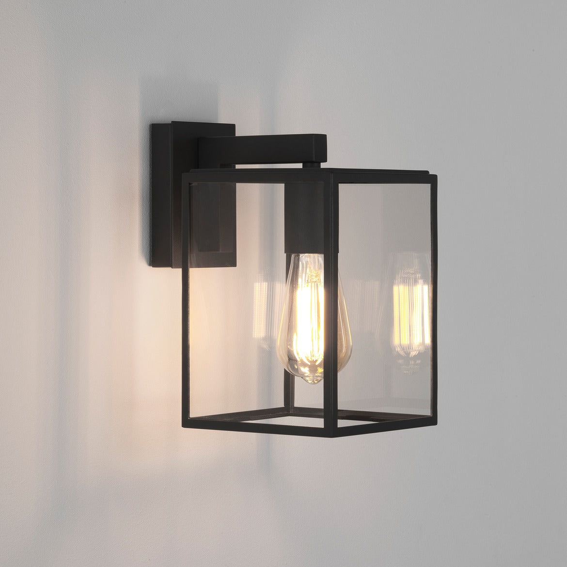 Box Wall Light, E27, IP23