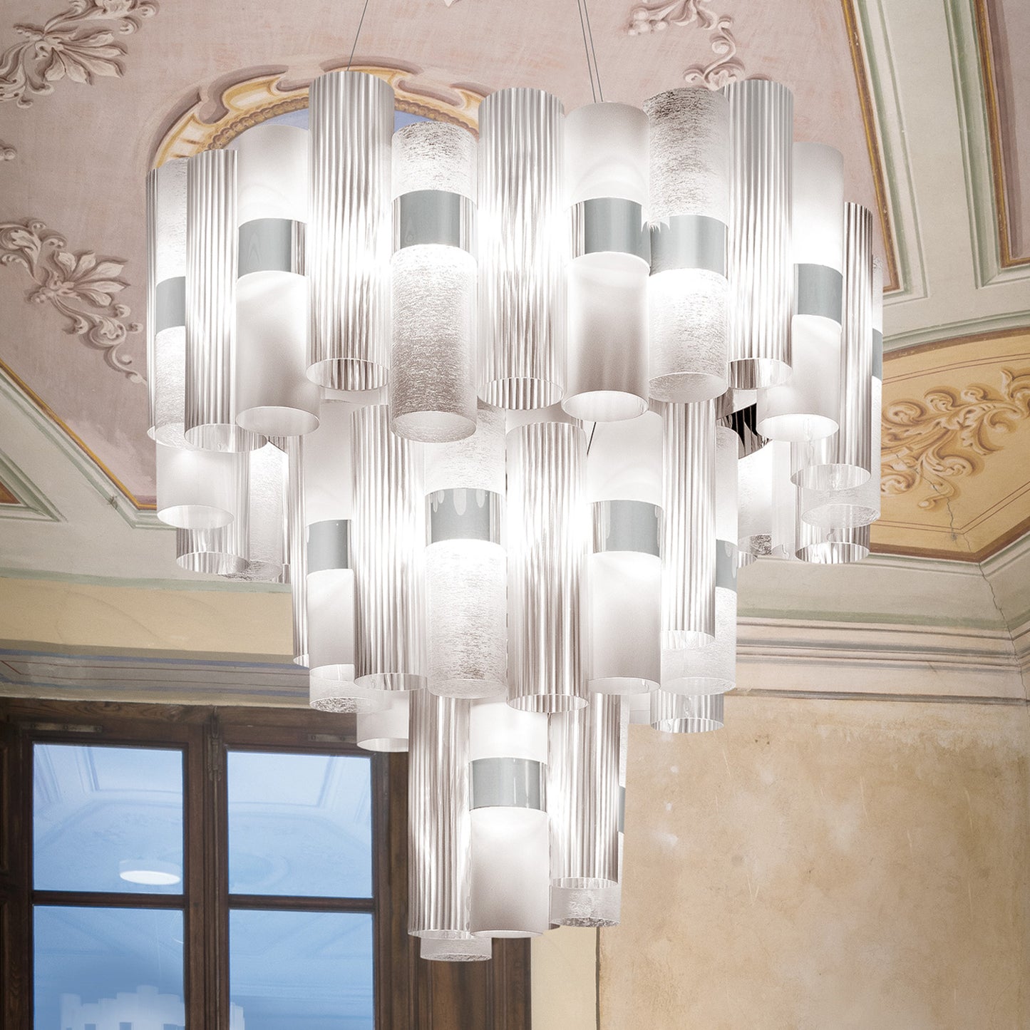 La Lollo Chandelier, LED