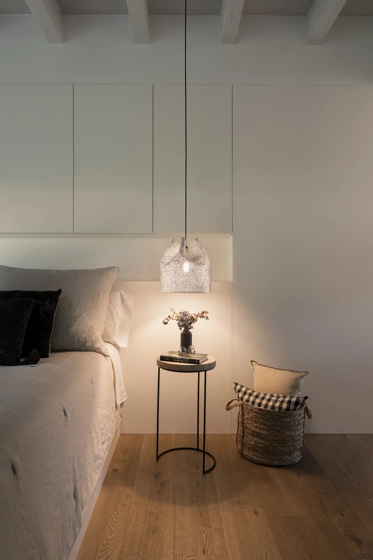 Agasallo Pendant, Tall, 16 cm ø, Steel Mesh, E27, Triac Dim, IP20