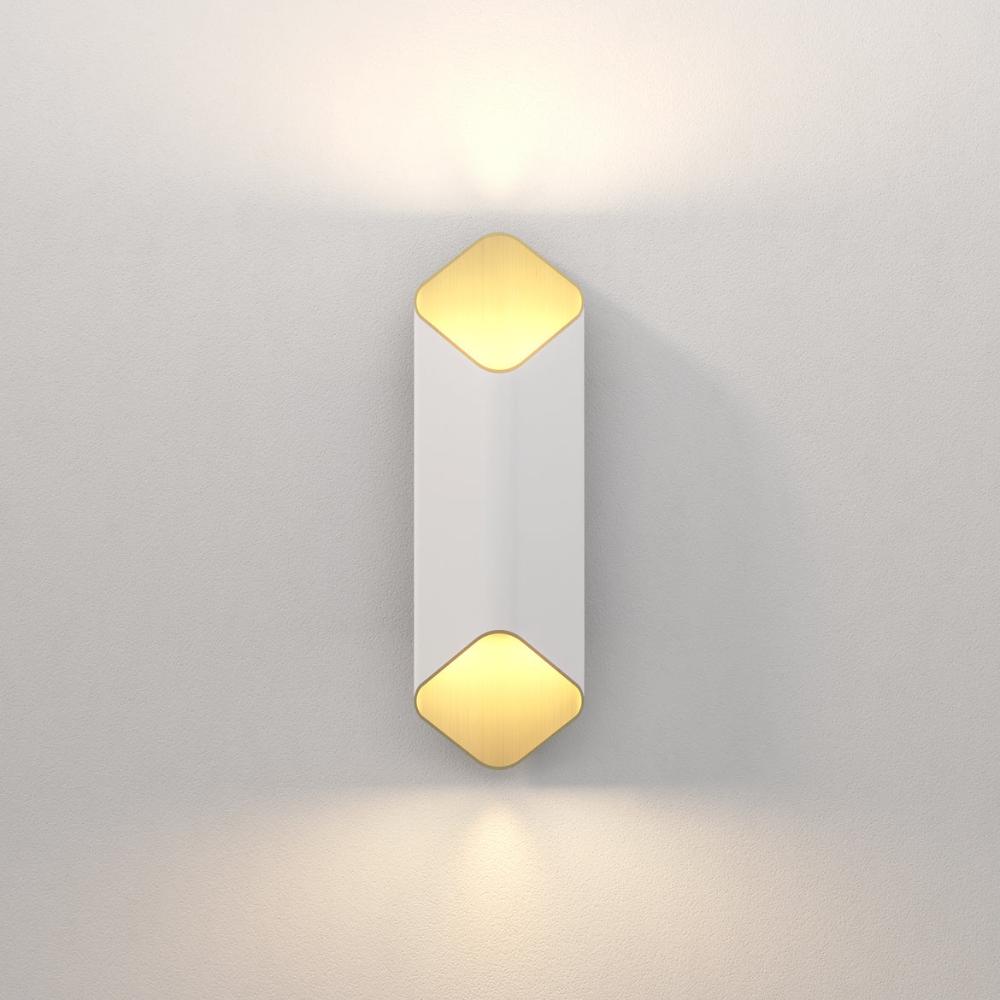 Ako Wall Light, White and Gold, LED, Phase Dim, IP20