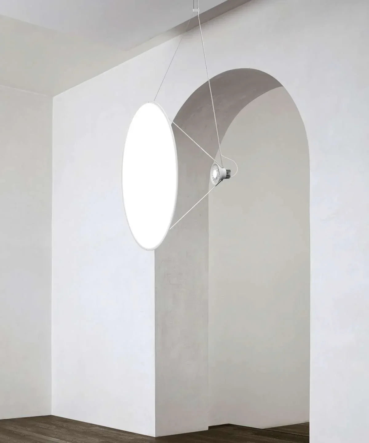 Amisol Pendant, Silver Mirror Stretch Reflector, 108 cm, LED, Push/DALI Dim, IP20