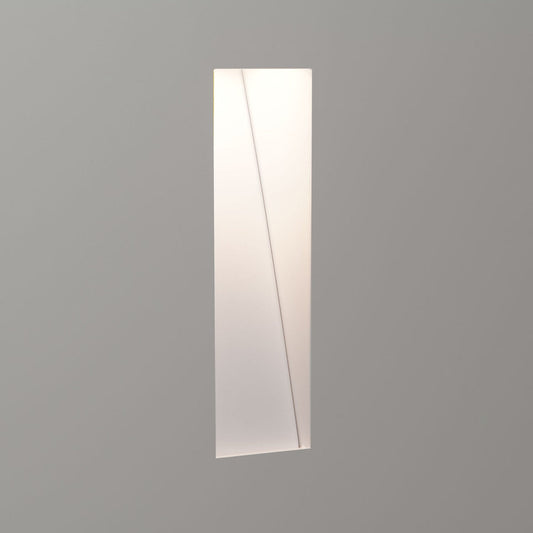 Astro Borgo step light trimless 35 vertical on grey wall