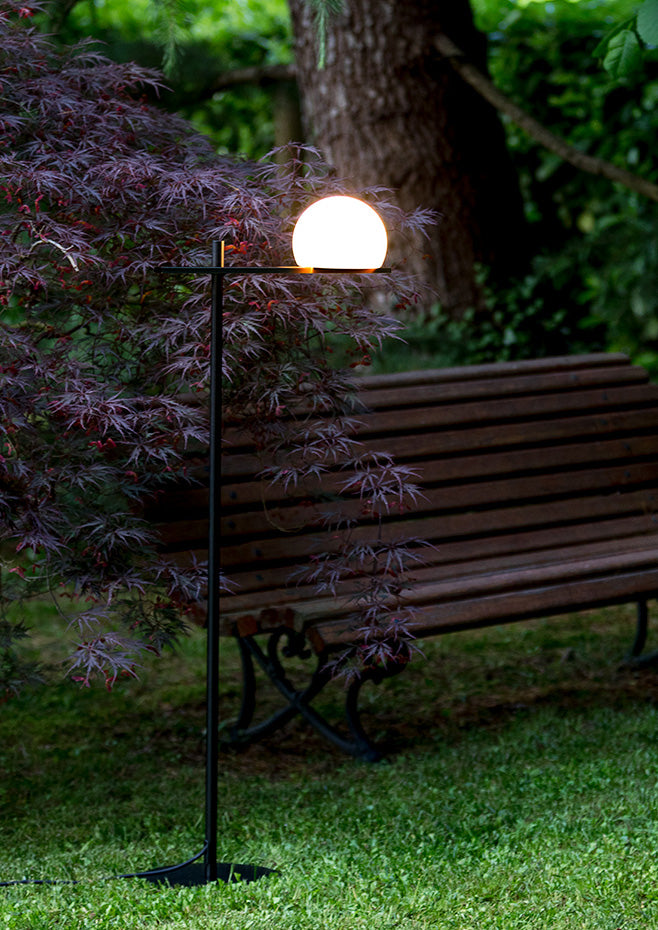 Circ Floor Lamp, Poly Shade with Rust Body, LED, IP55