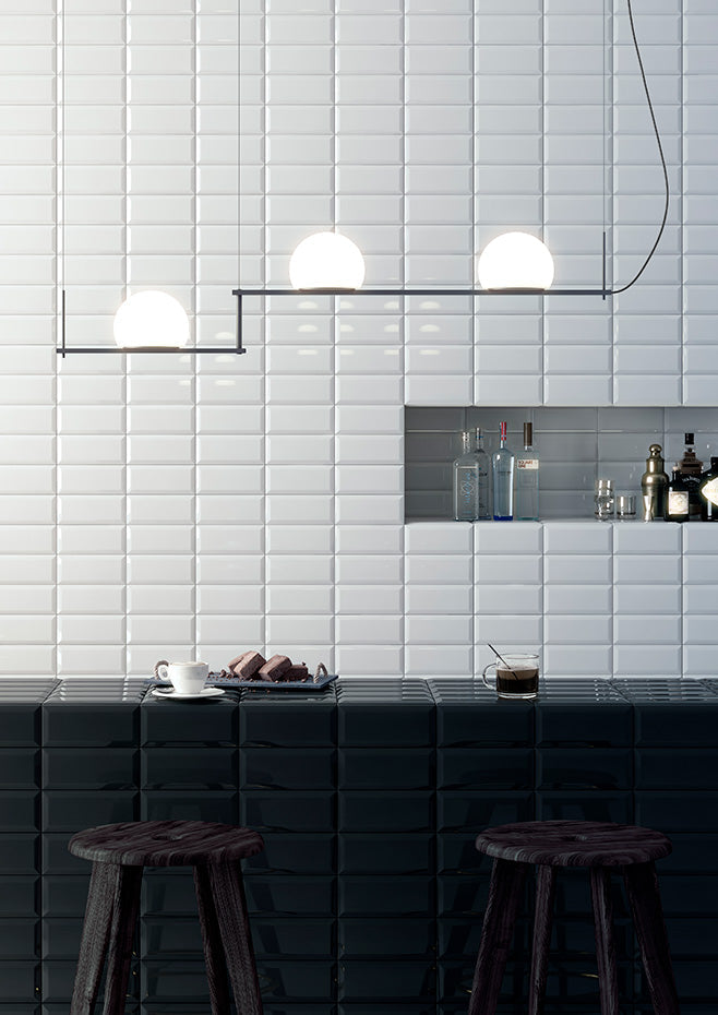 Circ Linear Pendant, 1 Light, White Glass with Black Hardware, Recessed Mount, LED, Triac Dim, IP20
