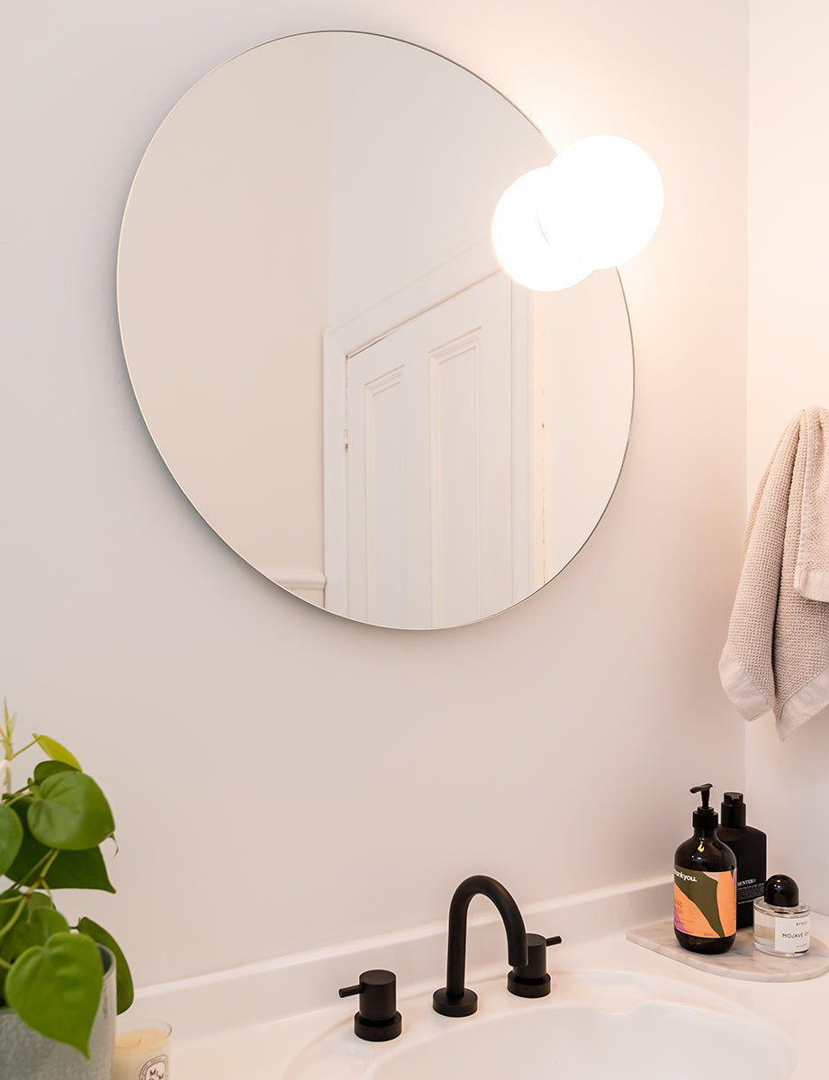 Circ Mirror Light, 70 cm ø, LED, Triac Dim, IP44 with Demister