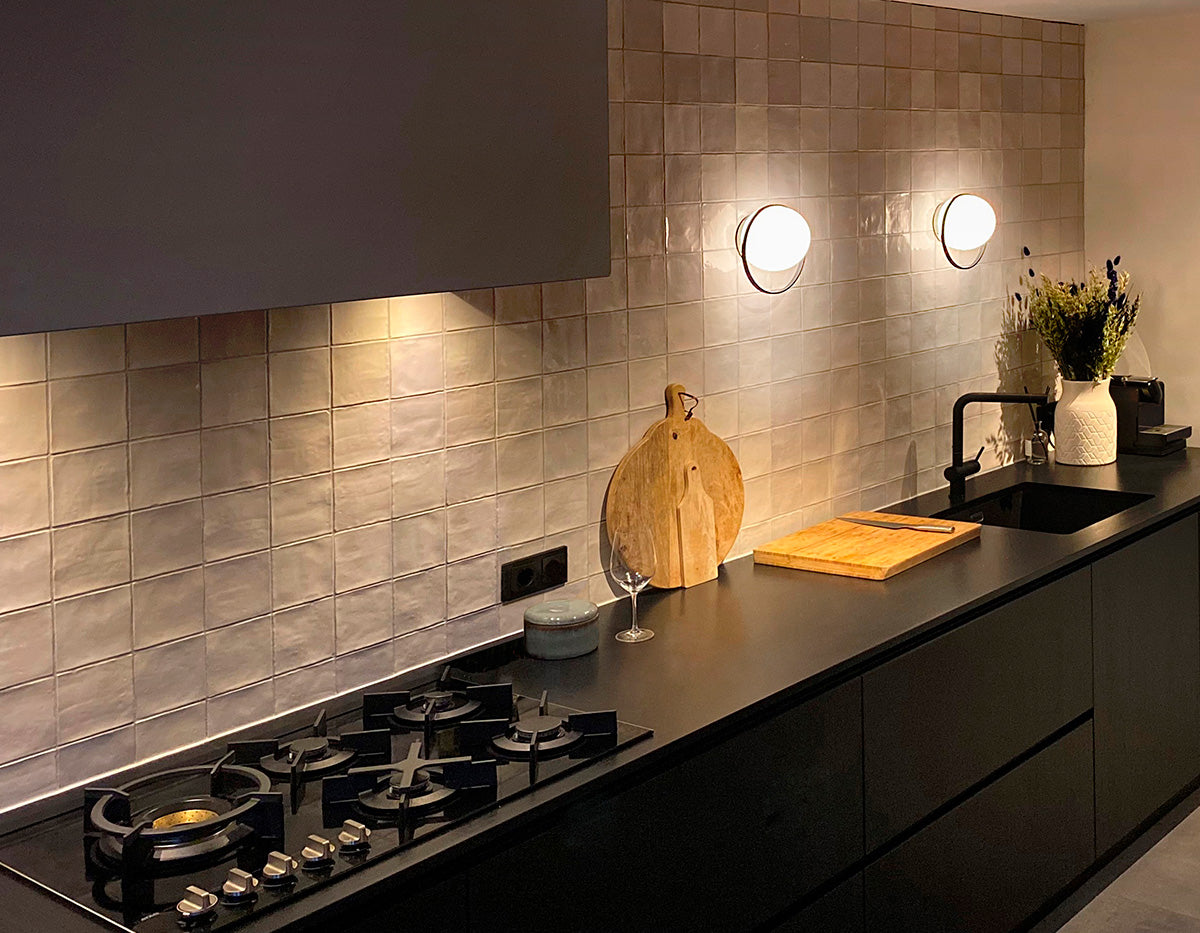 Circ Wall Light, White Glass with Gold Ring, LED, Triac Dim, IP20