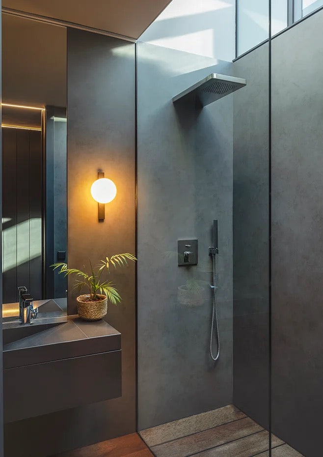 Circ Wall Light, White Poly with Rust Strap, LED, Triac Dim, IP55