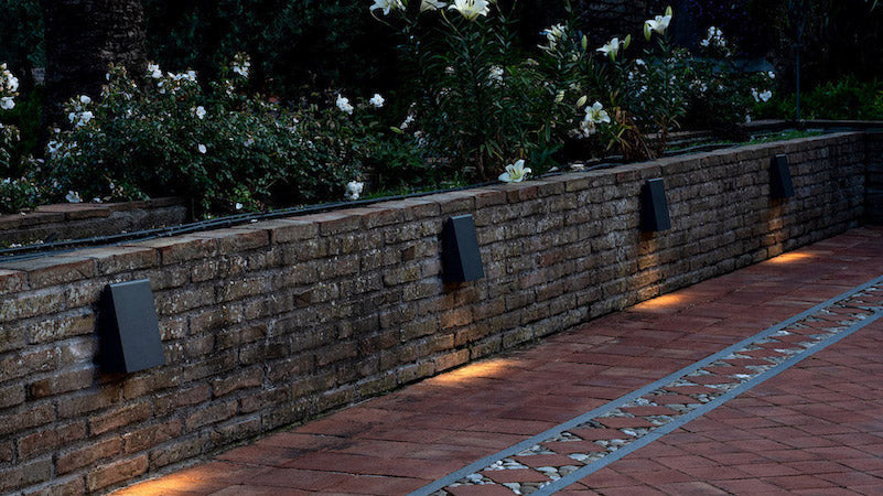 Cuneo Wall or Ground Light, Small, Rust, LED, On/Off, IP65
