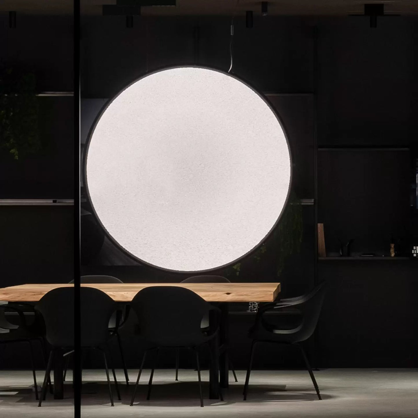 Discovery Pendant, Round Vertical, LED Tunable White, App Dim, IP20