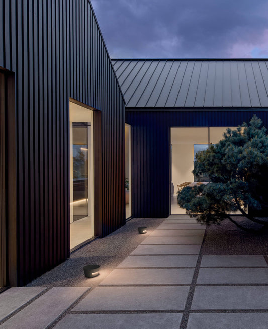 Dots Bollard, Large, Half Halo, Graphite Black, LED, IP65