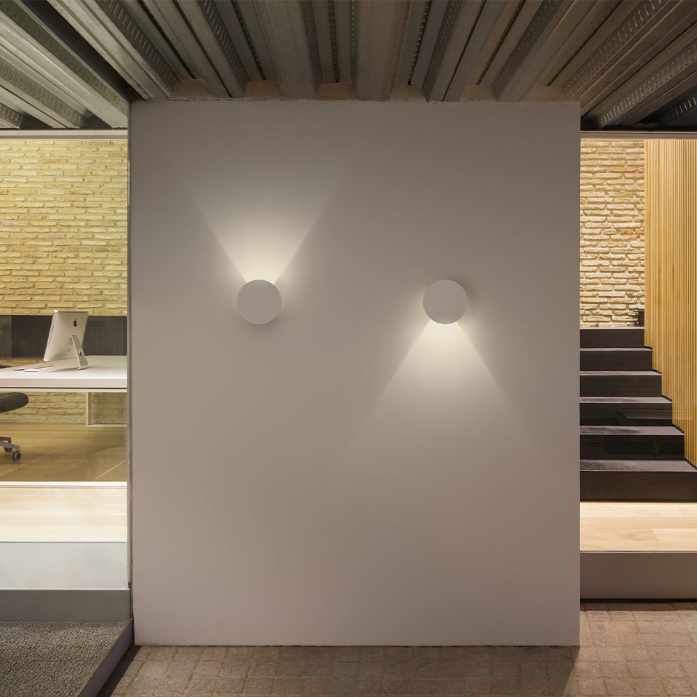 Dots Wall, Directional, Adjustable, Wood American Oak, 5.75W, LED, Dim