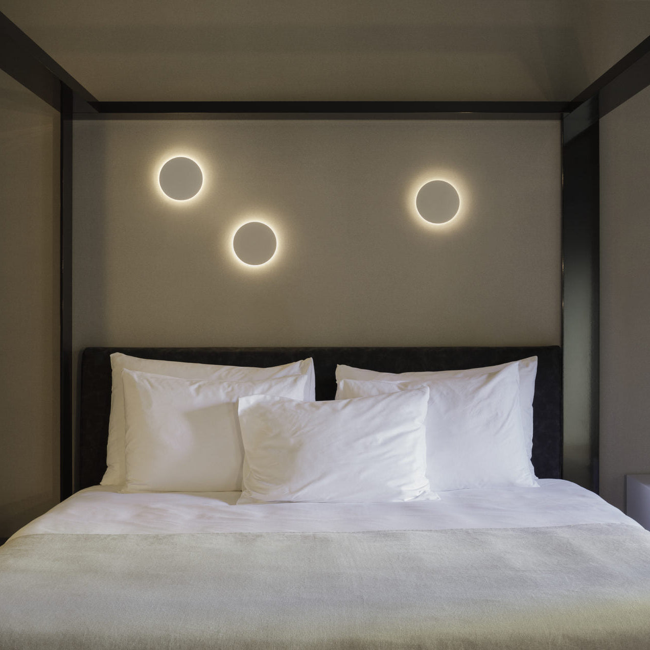 Dots Wall, Halo, Wood American Oak, 4.5W, LED, Dim