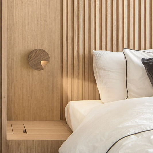 Dots Wall, Reading, Adjustable, Wood American Oak, 5.75W, LED, Thumbswitch or Dim