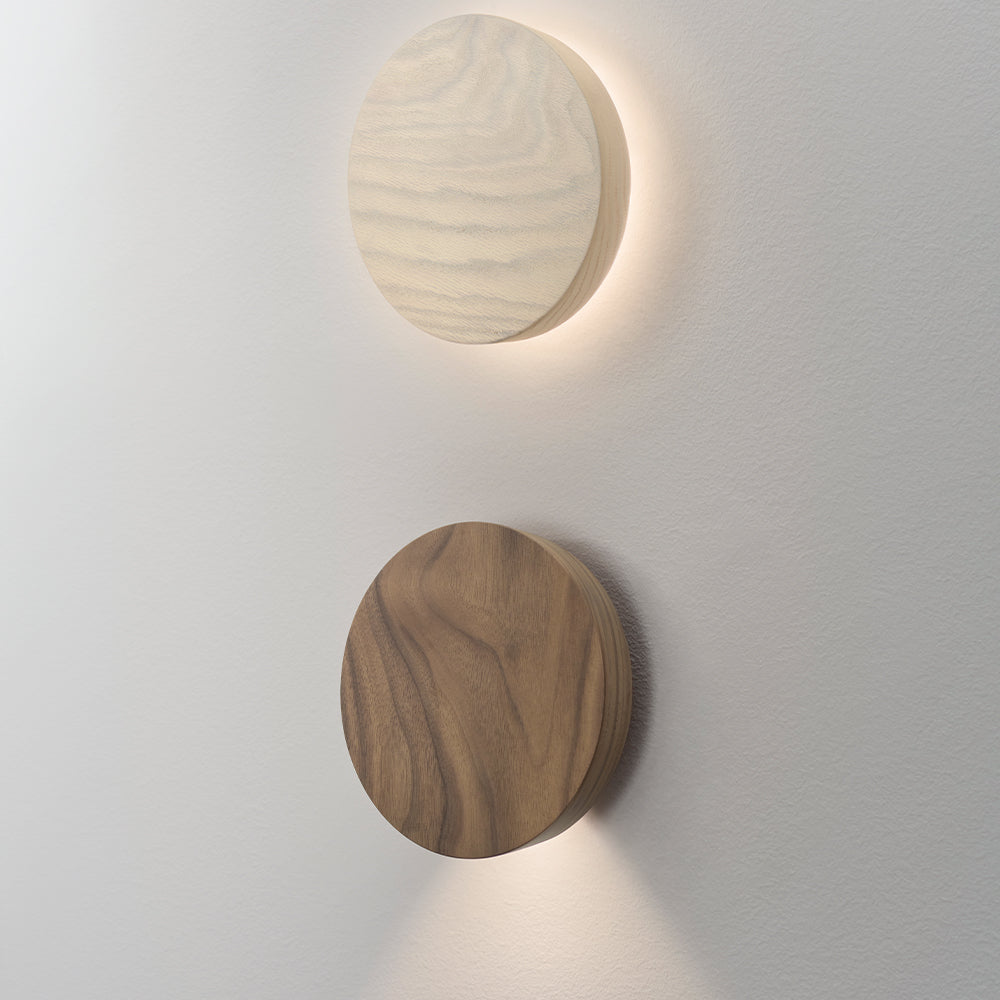 Dots Wall, Directional, Adjustable, Wood American Oak, 5.75W, LED, Dim