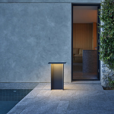 Fienile Bollard, Tall, Light Grey, LED, 19W, DALI Dim or On/Off, IP65