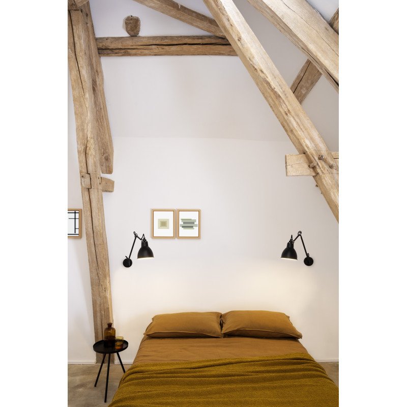 Gras-N122-Wall-In-Situ-Bedside-with-Beams