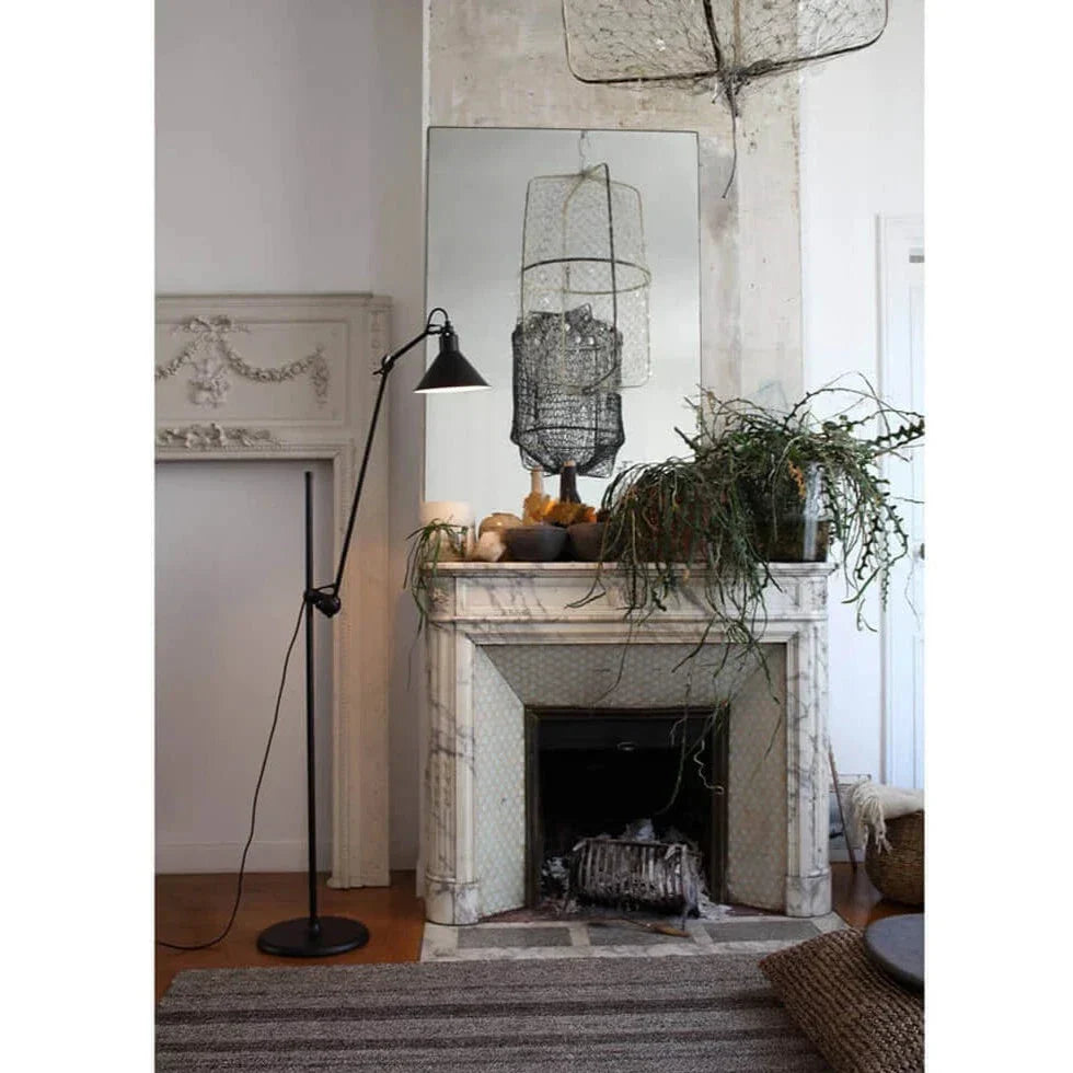 Gras-N215-Floor-Black-with-Lush-Hearth
