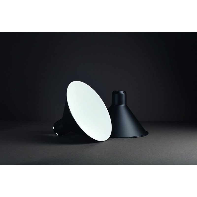 Gras-Shade-Cone-Black-with-Interior