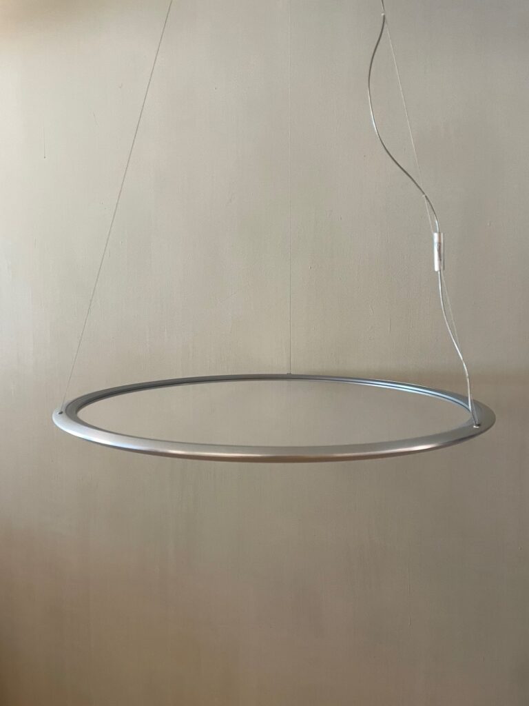 Discovery Pendant, Round Vertical, LED 3000K, Push and App Dim, IP20