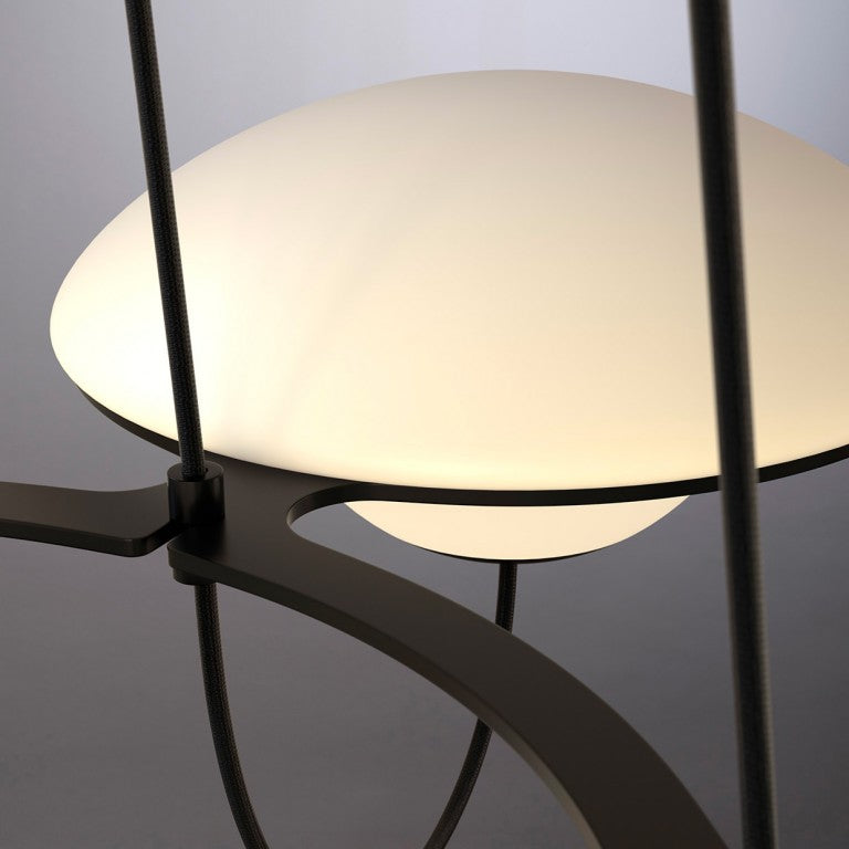 DCW Editions In The Air pendant close up top view