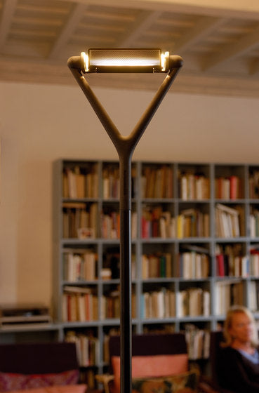 Lola Floor Lamp, Telescopic and Adjustable, Black, R7s, Foot Dimmer, IP20