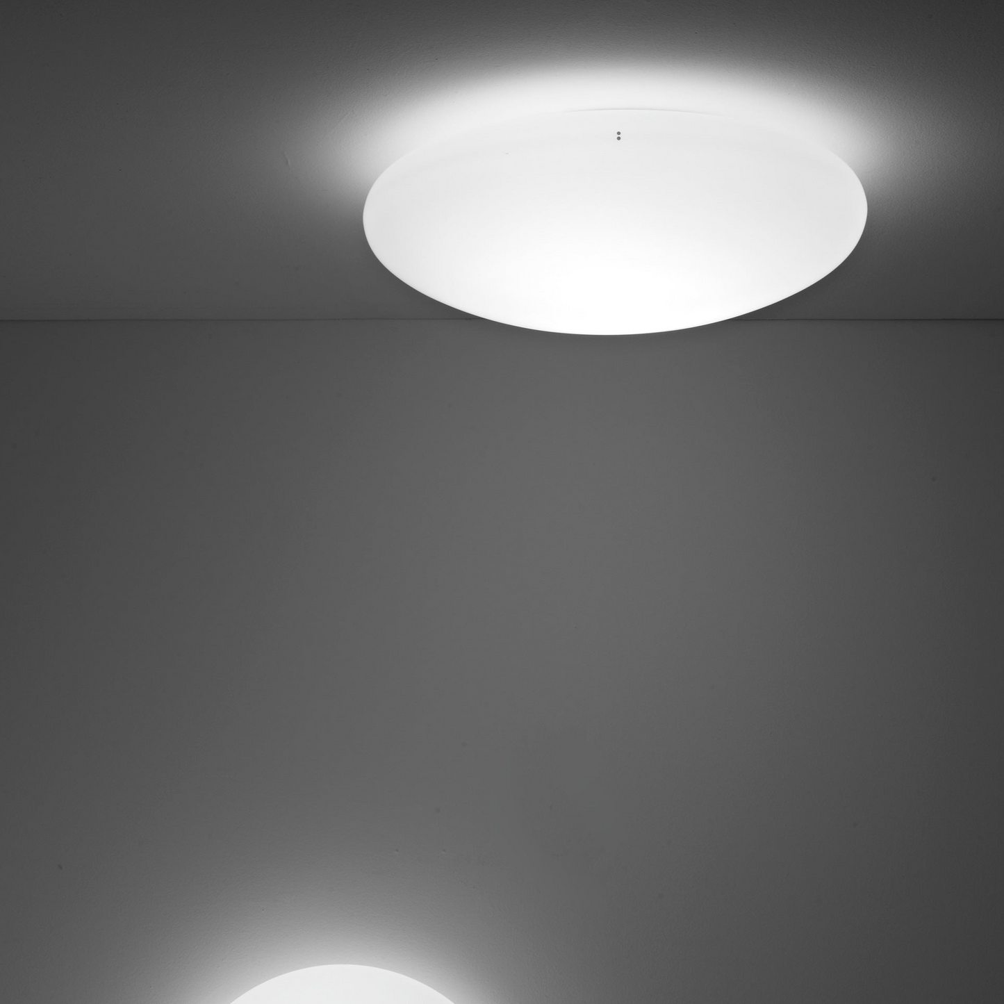 Lumi Crescent Ceiling, 45 cm, White Glass, E27, IP40