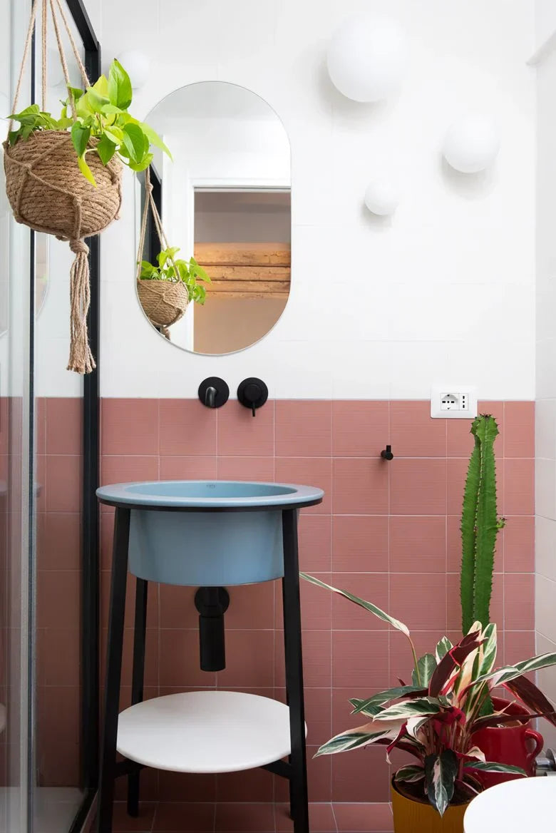 Lumi Crescent Ceiling, 30 cm, White Glass, E27, IP20