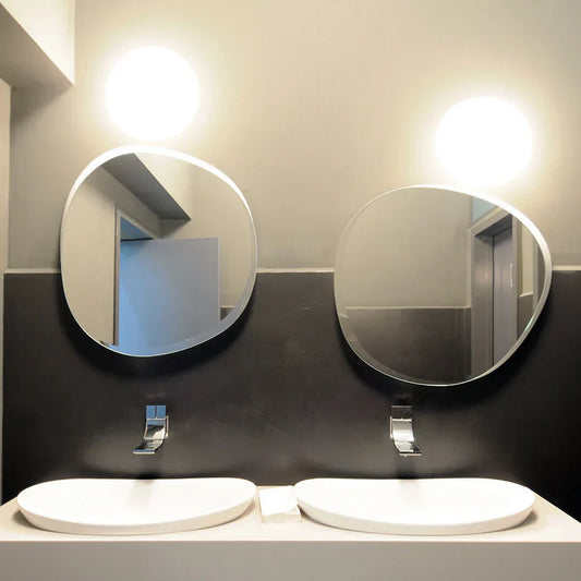 Lumi Crescent Wall, 30 cm, White Glass, E27, IP20