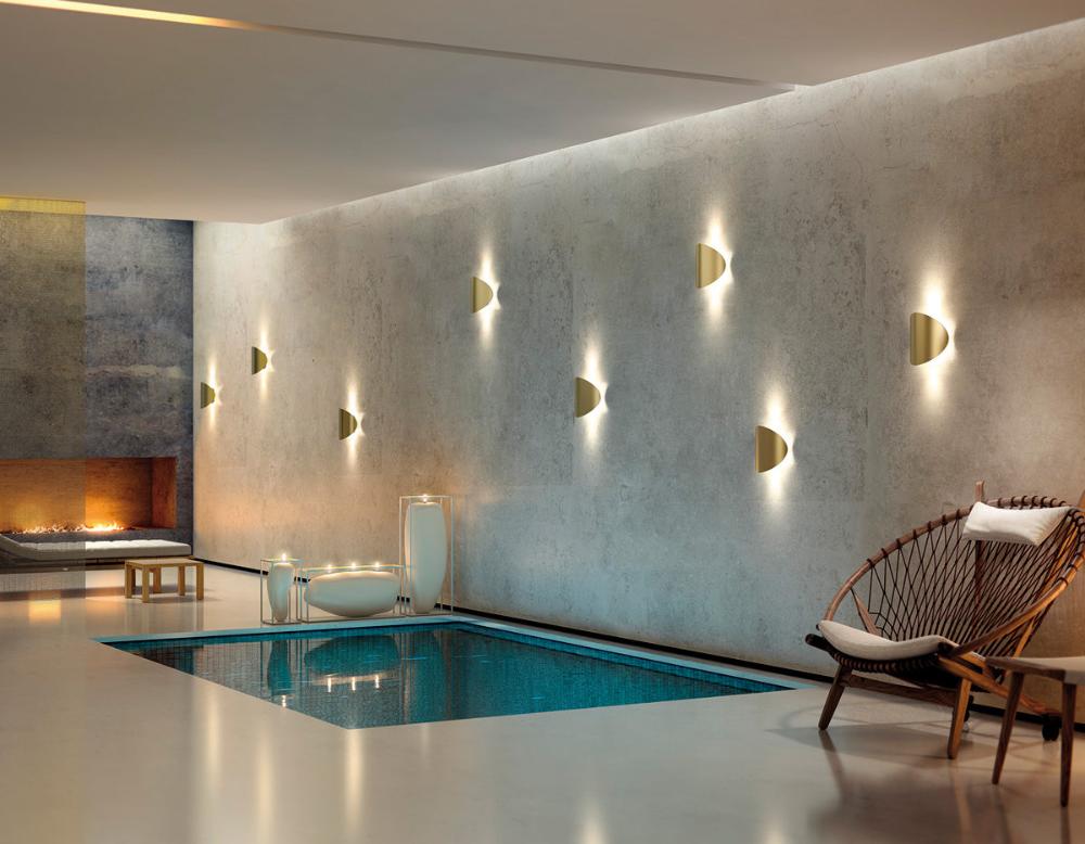 Lune Wall Light, White, LED, Triac Dim, IP65 Indoor