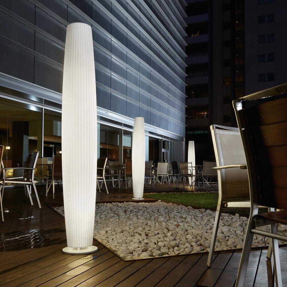 Maxi Floor Lamp, White Poly, LED, Triac Dim, IP66