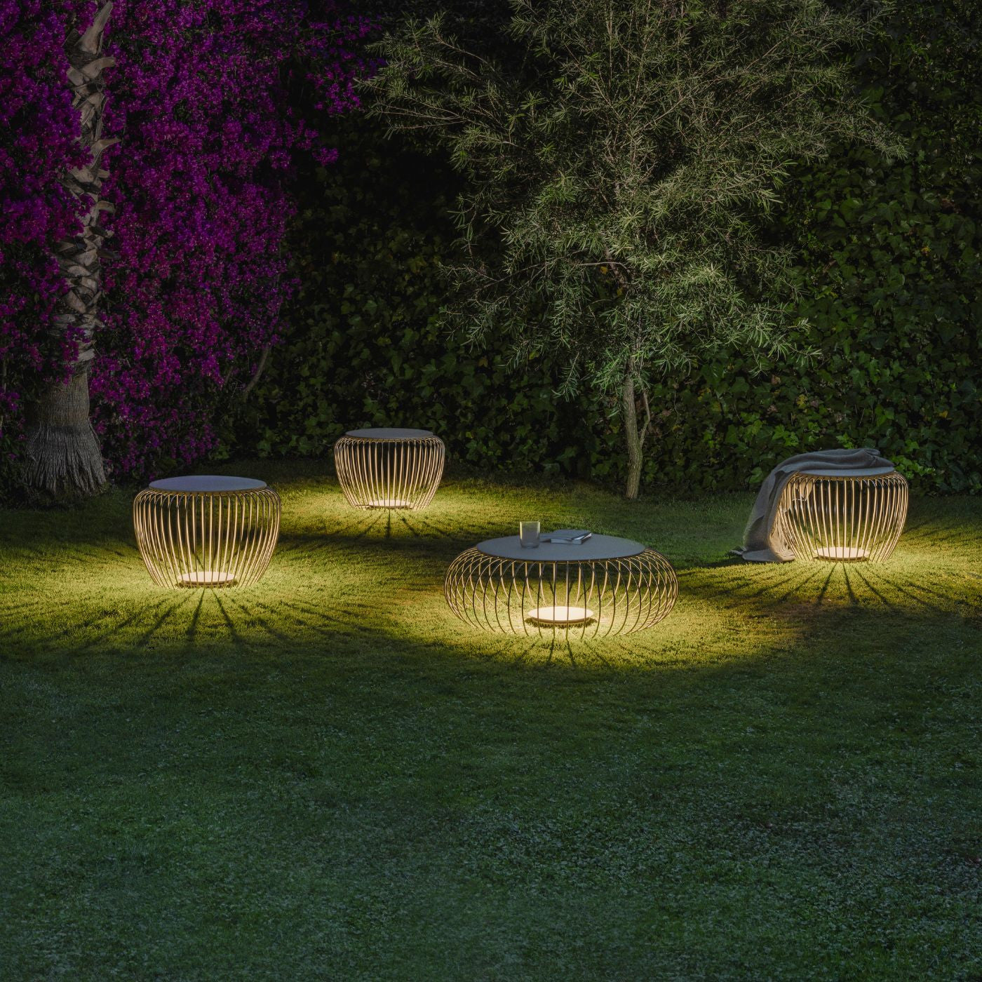 Meridiano Floor, Tall, Off-White, LED, 9W, On/Off, Plugs In, IP65