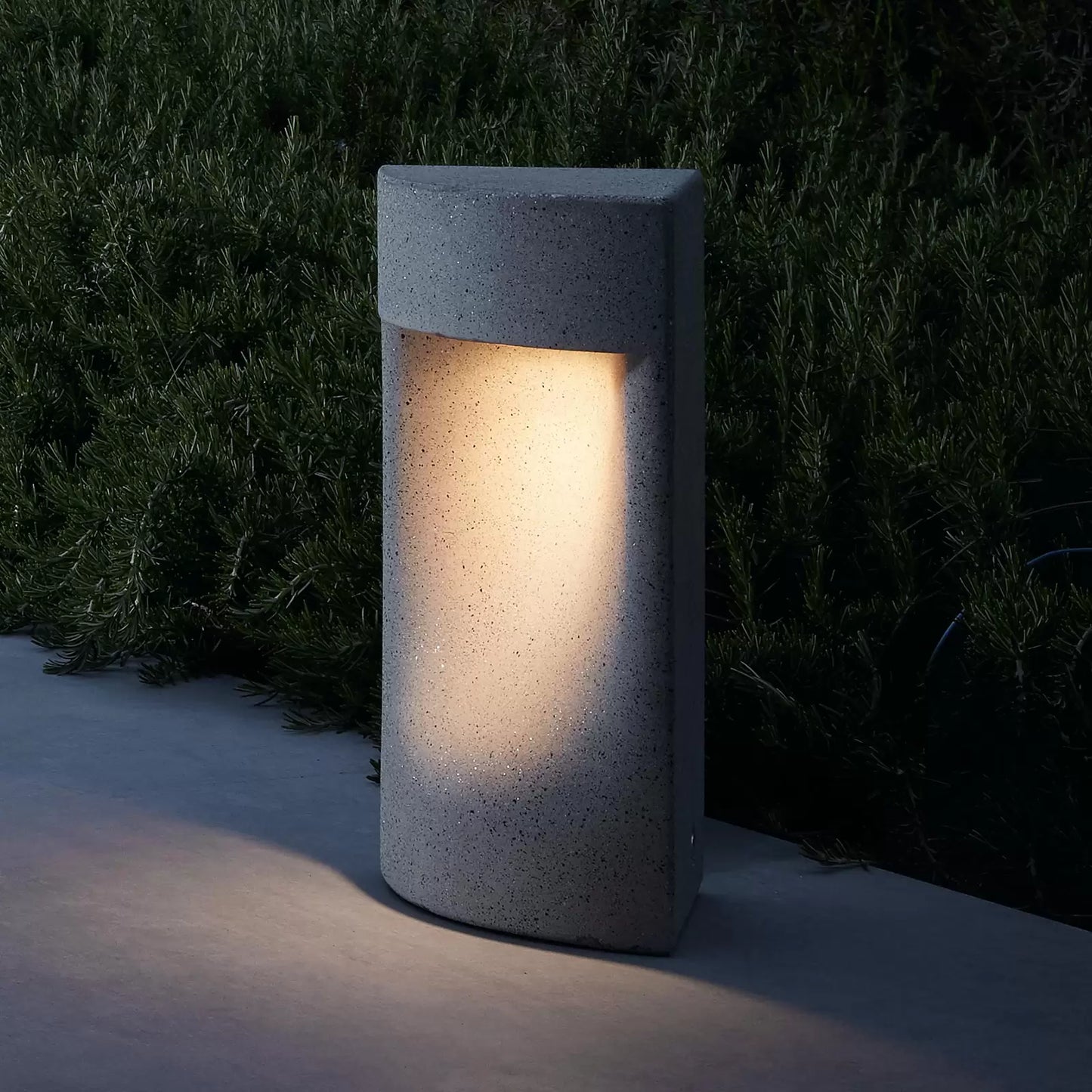 Moai Bollard, 35 cm, Cement, LED, 6.5W, Triac Dim, IP66