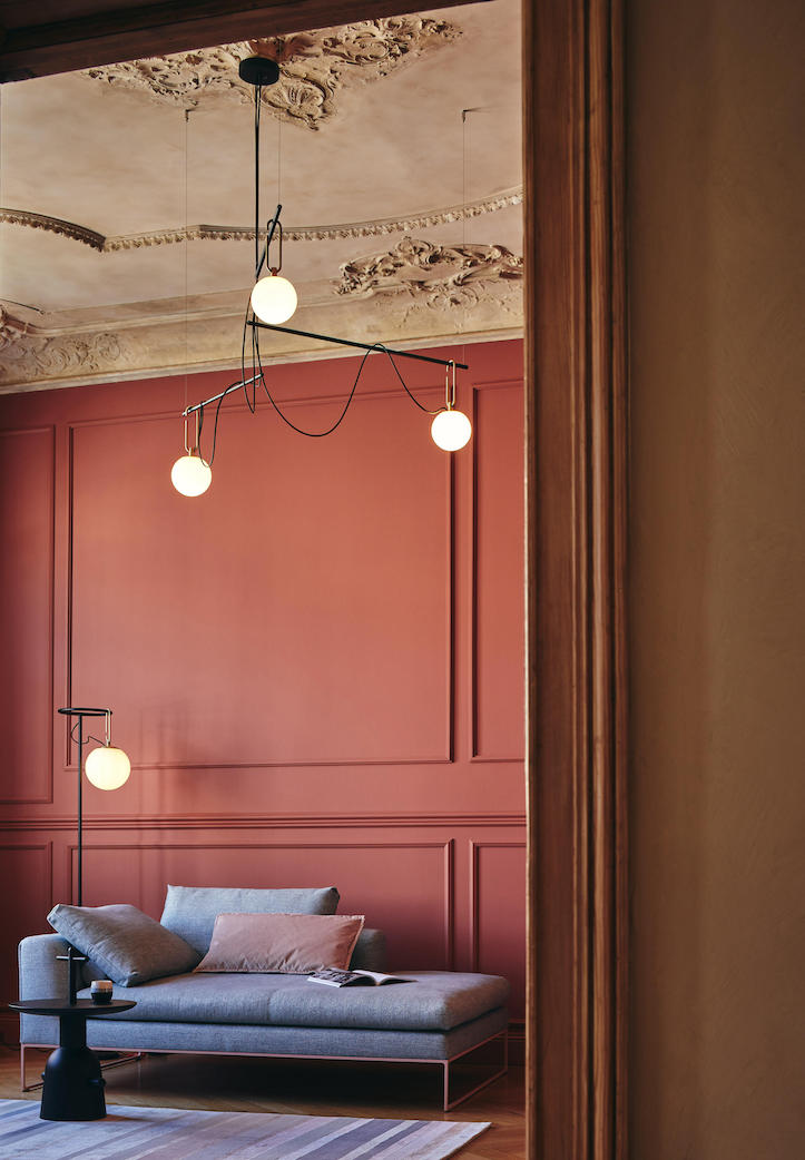 Nihm-Linear-Pendant-with-3-Arms-and-Floor-Lamp-In-Situ-with-Terracotta-Wall