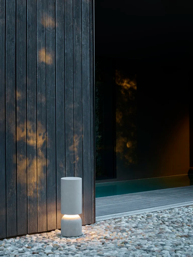Nui Bollard, B, Concrete, LED, 14W, DALI Dim or On/Off, IP65