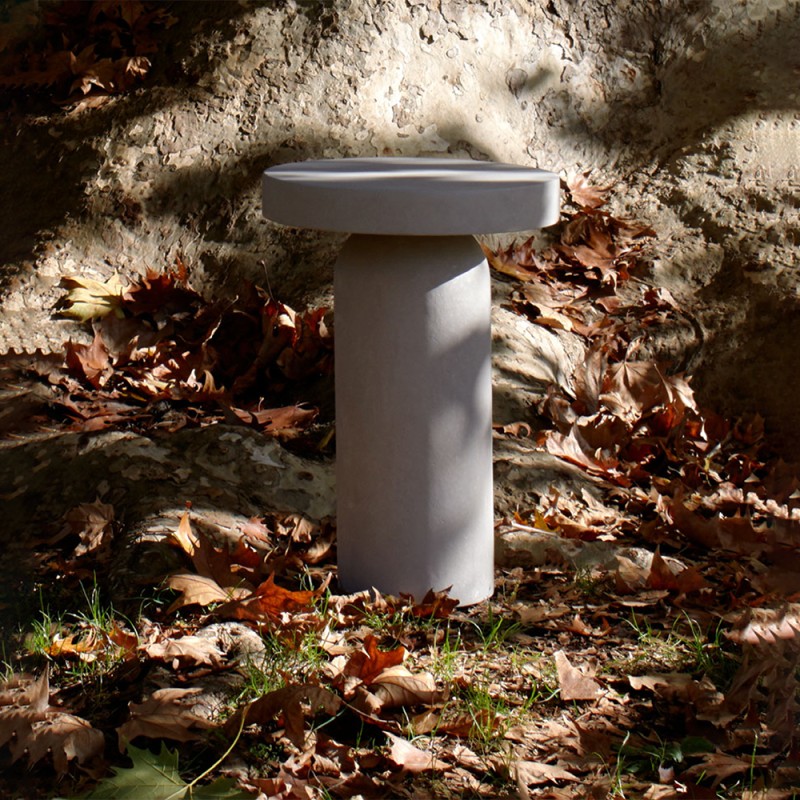 Nui Bollard, B, Concrete, LED, 14W, DALI Dim or On/Off, IP65