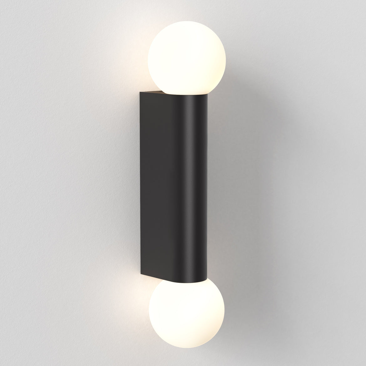 Ortona Wall Light, Double, Black, G9, IP44